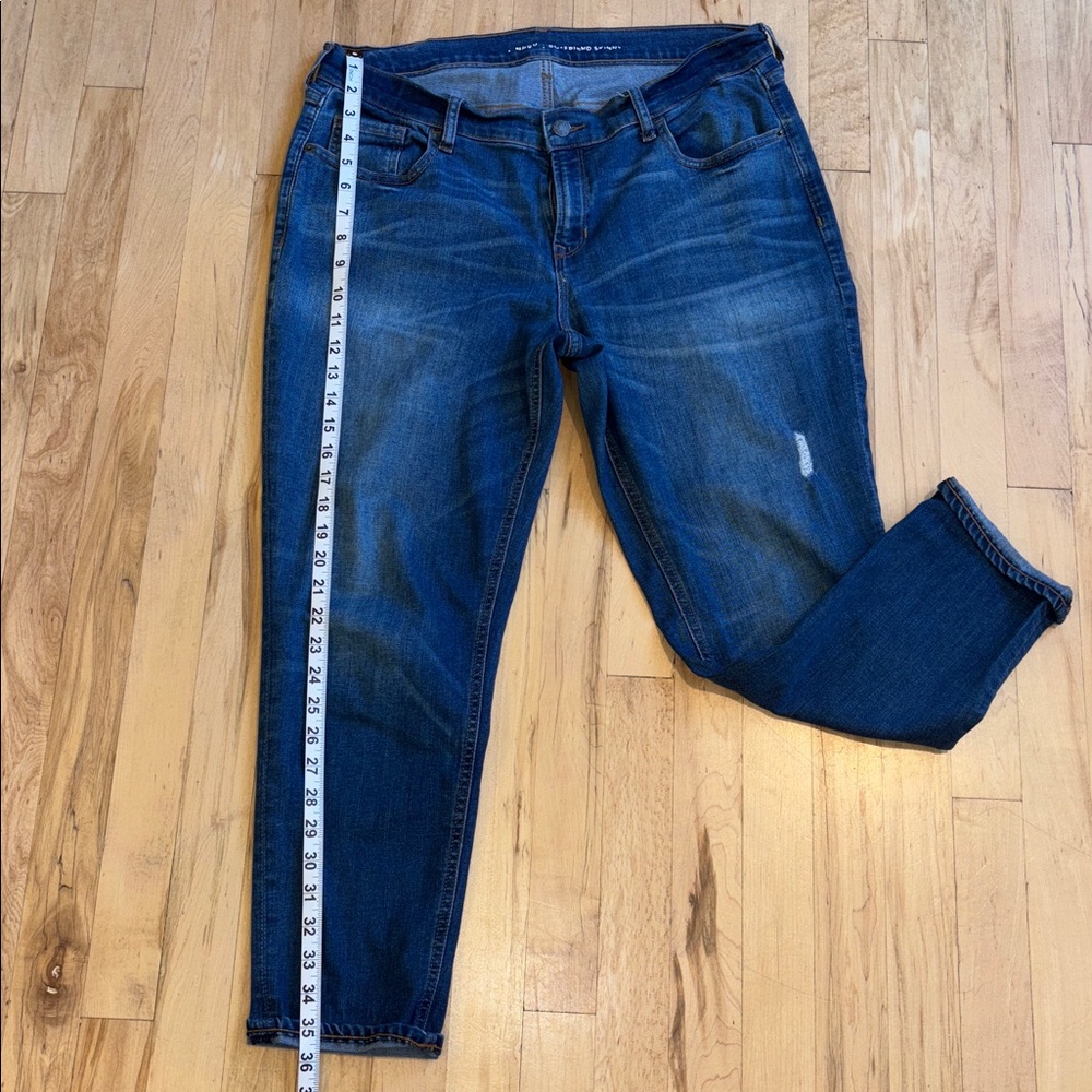 Old Navy Boy Friend Distressed jeans